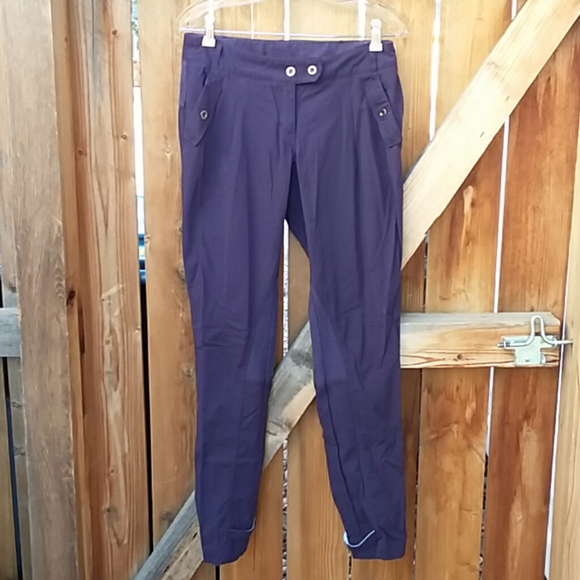 lululemon athletica Pants - Lululemon purple casual workout pants size 8
